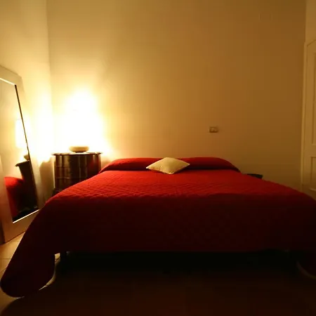 Smiles & More Apartman *