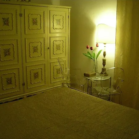 Smiles & More Apartman *
